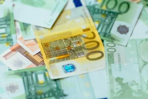 Lire la suite à propos de l’article Avocat à Toulon dans le Var pour vous aider à payer des amendes